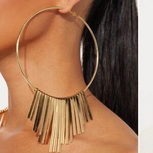 4” Elegant Gold Hoop Earrings